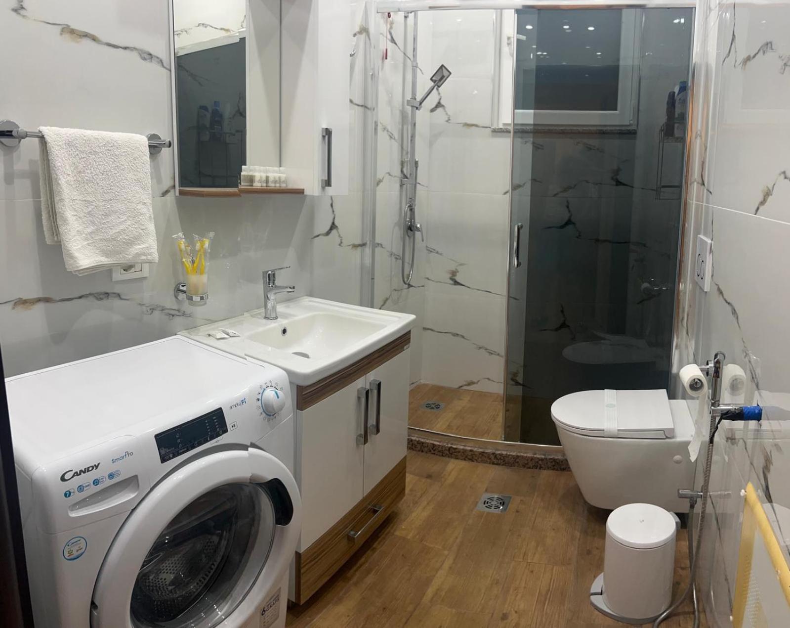 B&B Kroni 1 Shkodër Esterno foto
