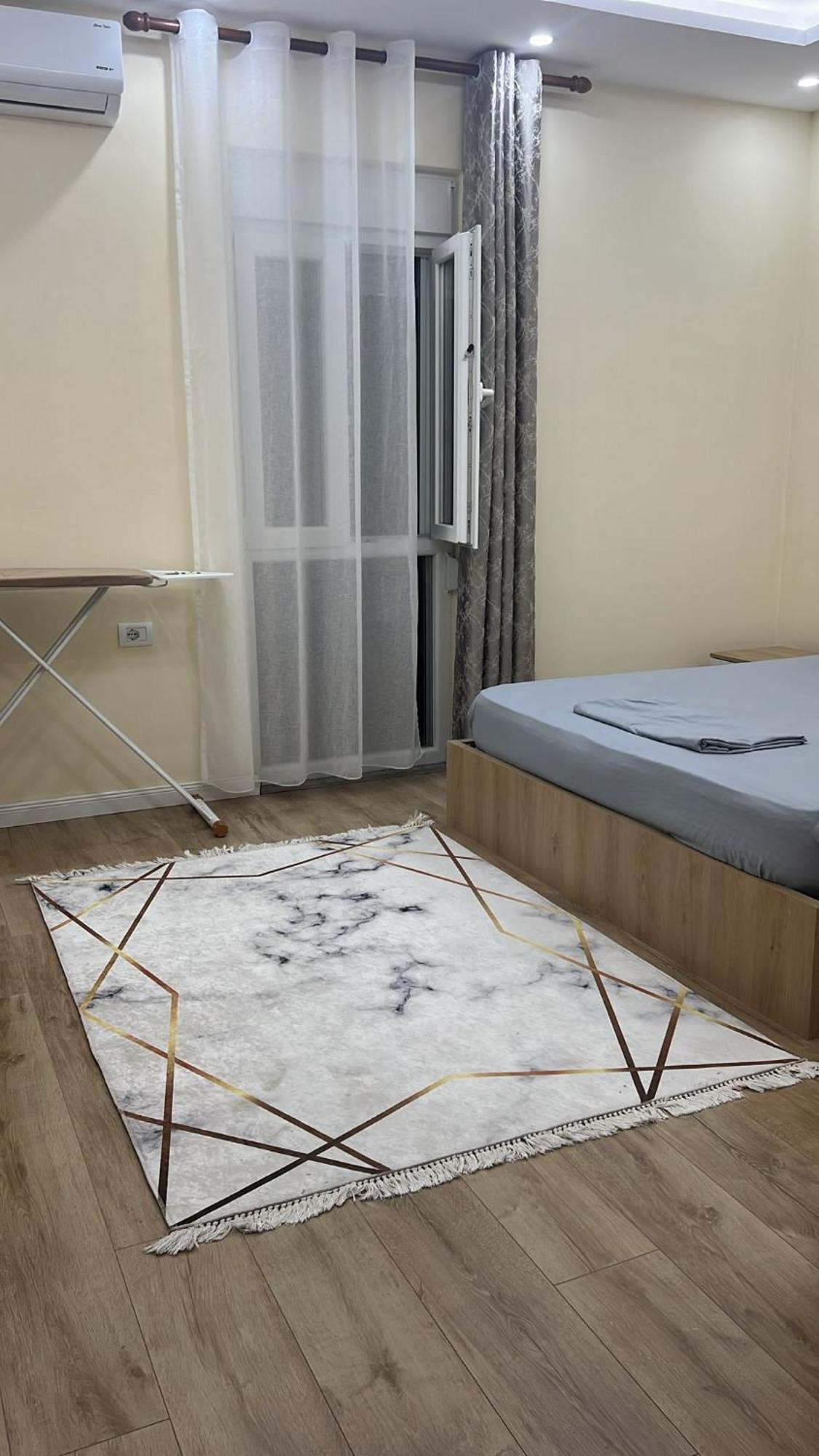 B&B Kroni 1 Shkodër Esterno foto
