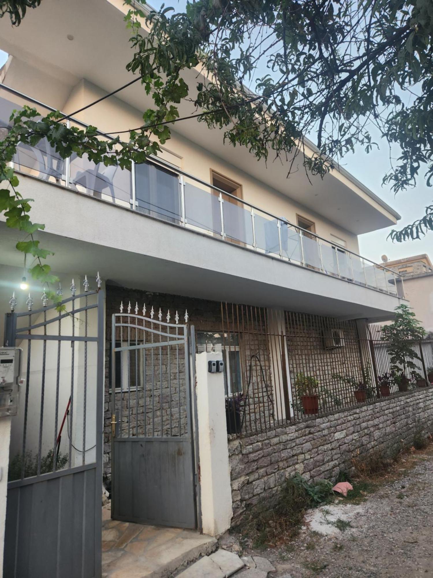 B&B Kroni 1 Shkodër Esterno foto